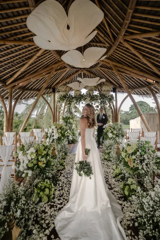 Wedding outdoor decor